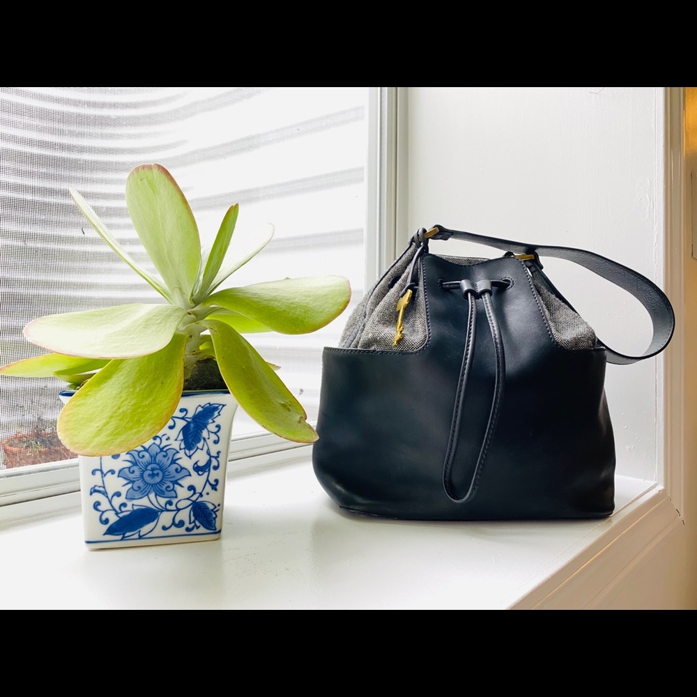 Fossil 🦕 Cooper Bucket Bag Black Leather